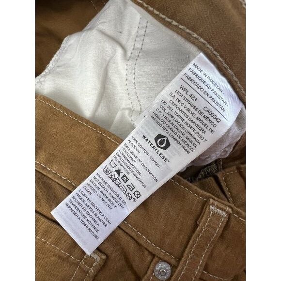 NWT Denizen Levi's Brown Vintage Utility 90's Loose Straight Jeans Women Size 8 - Picture 11 of 11